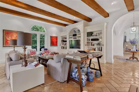 Other - 695 Harbor Dr, Key Biscayne, FL 33149 photo 1 of 4