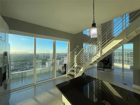 60 SW 13th St #3413, Miami, FL 33130