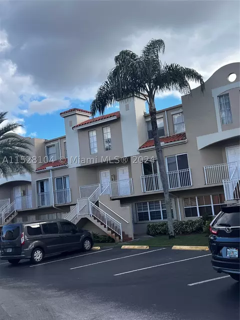 8580 NW 6th Ln #206, Miami, FL 33126