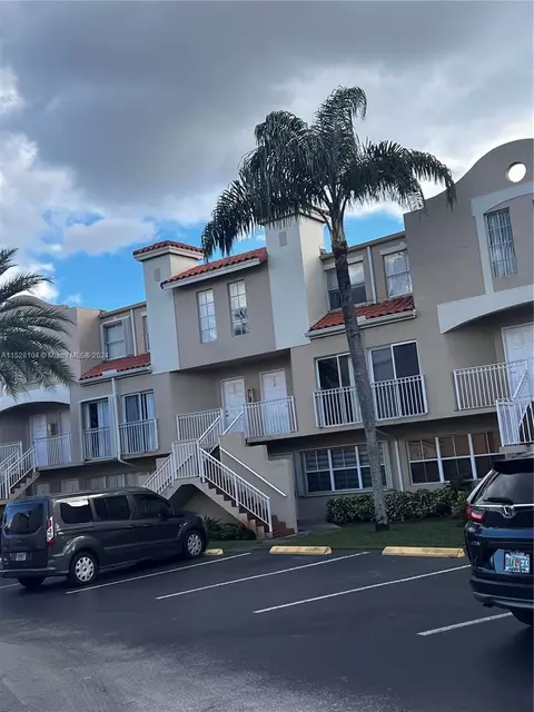 8580 NW 6th Ln #206, Miami, FL 33126