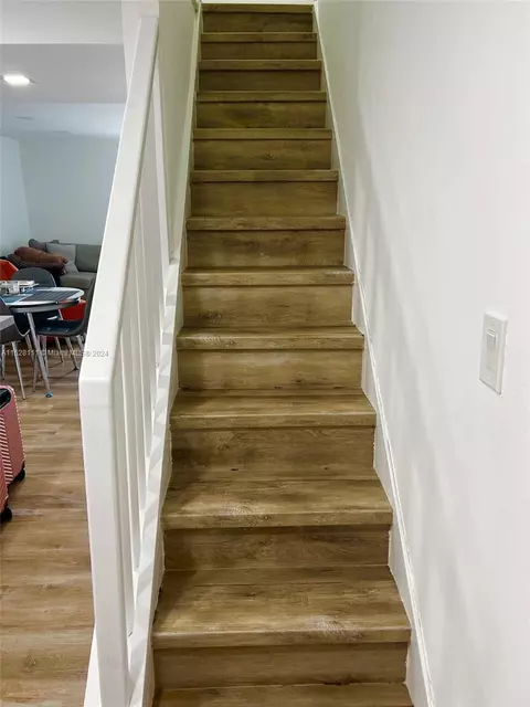 Undisclosed, Hialeah, FL 33016 photo 9