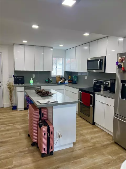 Undisclosed, Hialeah, FL 33016 photo 6