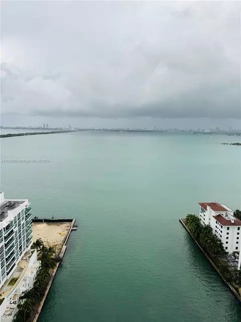 460 NE 28th St #2403, Miami, FL 33137