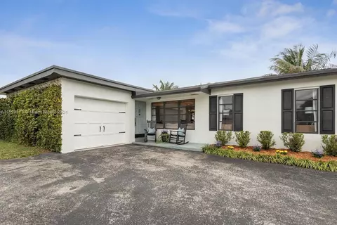 10700 NW 28th St, Sunrise, FL 33322