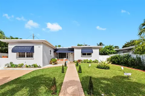 1611 71st St, Miami Beach, FL 33141