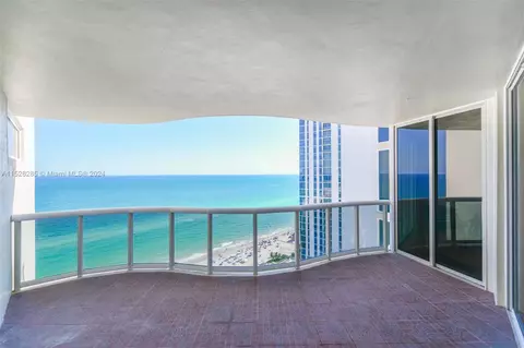 17555 Collins Ave #2202, Sunny Isles Beach, FL 33160