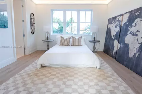 Bedroom - Undisclosed, Key Biscayne, FL 33149 photo 14 of 19