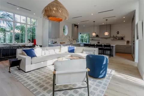 Dining - Undisclosed, Key Biscayne, FL 33149 photo 4 of 4