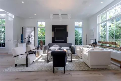 Living - Undisclosed, Key Biscayne, FL 33149 photo 1 of 8