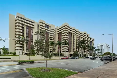 600 Biltmore Way #416, Coral Gables, FL 33134