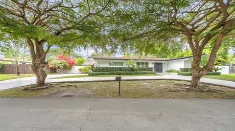 8625 SW 185th St, Cutler Bay, FL 33157