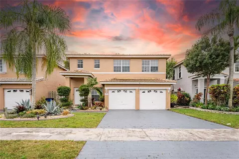 11212 SW 59th Pl, Cooper City, FL 33330