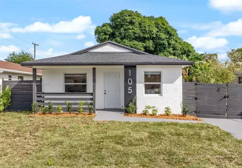 105 SW 7th Ave, Delray Beach, FL 33444