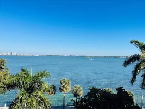1420 Brickell Bay Dr #603A, Miami, FL 33131