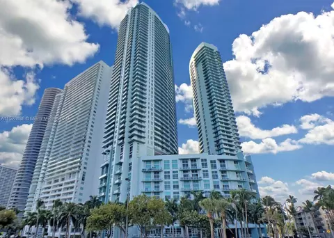 1900 N Bayshore Dr #3112, Miami, FL 33132