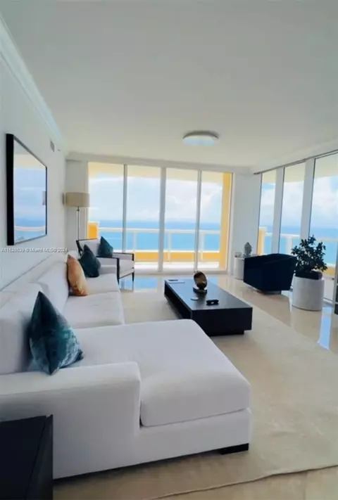 17875 Collins Ave #4106, Sunny Isles Beach, FL 33160