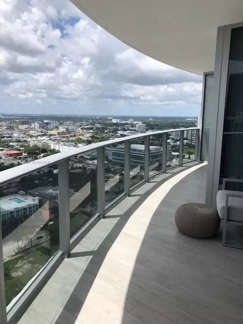 Exterior - Undisclosed, Miami, FL 33132 photo 3 of 12