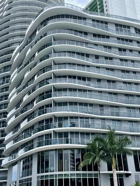 Exterior - Undisclosed, Miami, FL 33132 photo 7 of 12