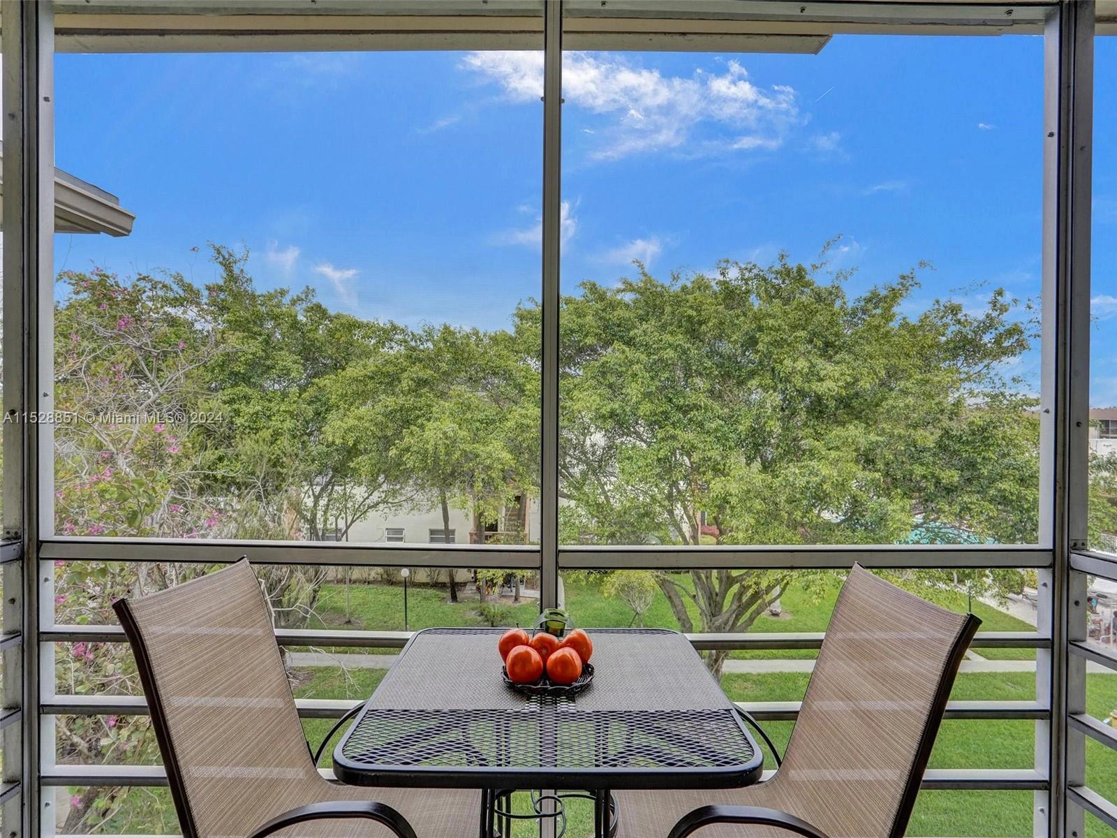 16801 NE 13th Ave Unit 305  