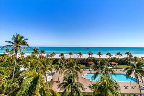 2625 Collins Ave #607, Miami Beach, FL 33140