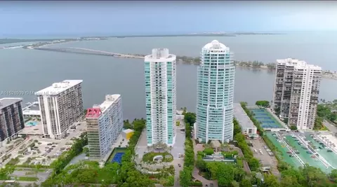 View/Area - 2127 Brickell #2401-2, Miami, FL 33129 photo 5 of 8