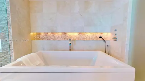 Bath - 2127 Brickell #2401-2, Miami, FL 33129 photo 6 of 14