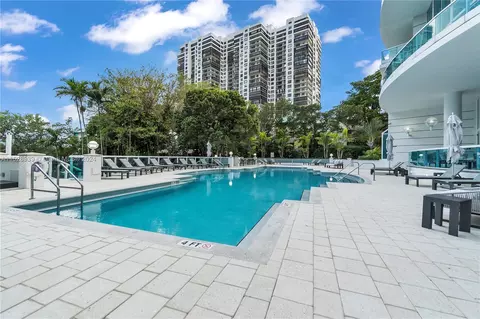 Exterior - 2127 Brickell #2401-2, Miami, FL 33129 photo 6 of 19