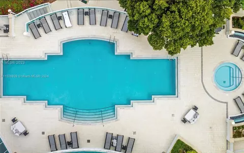 Exterior - 2127 Brickell #2401-2, Miami, FL 33129 photo 9 of 19