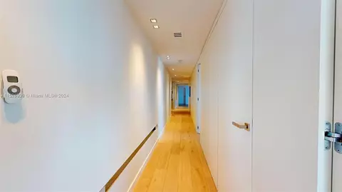 Entry Way - 2127 Brickell #2401-2, Miami, FL 33129 photo 3 of 5