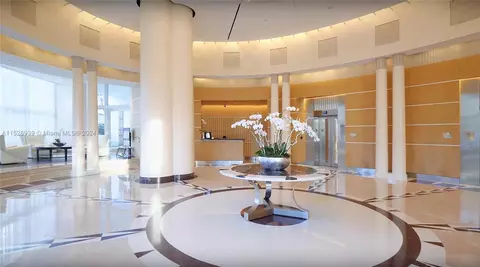 Entry Way - 2127 Brickell #2401-2, Miami, FL 33129 photo 4 of 5