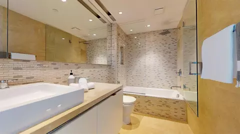 Bath - 2127 Brickell #2401-2, Miami, FL 33129 photo 2 of 14