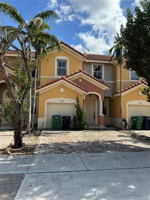 8457 SW 166th Pl, Miami, FL 33193