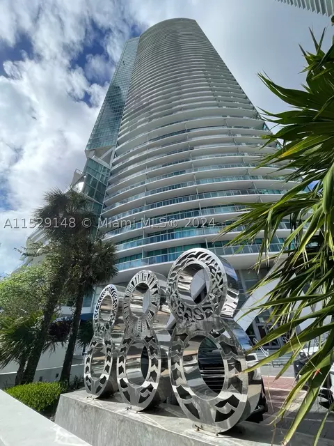 888 Biscayne Blvd #4902, Miami, FL 33132