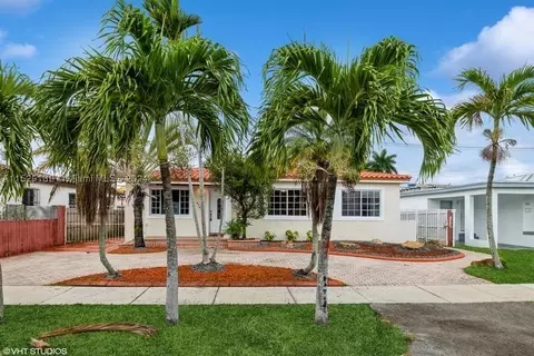 4741 NW 5th St, Miami, FL 33126
