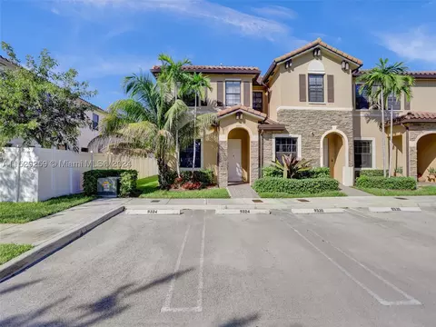 9324 W 33rd Ave #9324, Hialeah, FL 33018