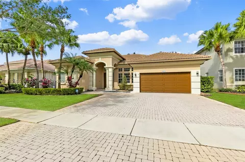 19411 SW 30th St, Miramar, FL 33029
