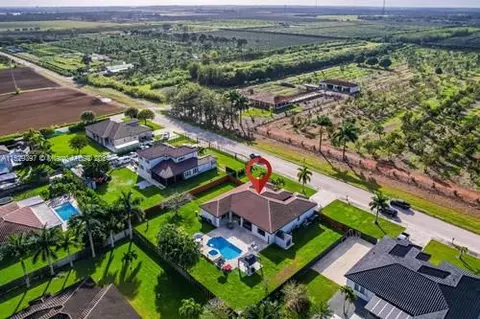 20449 SW 328th St, Homestead, FL 33030
