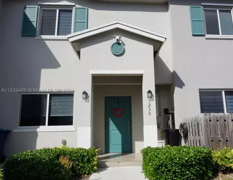 1230 NW 3rd Ln, Florida City, FL 33034