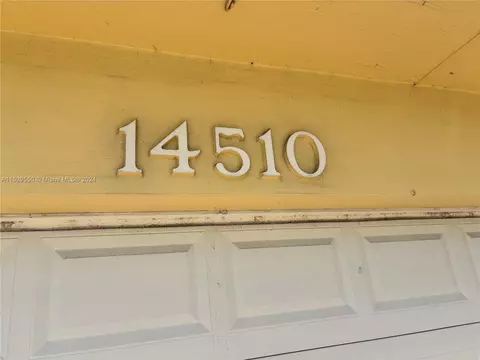 View/Area - 14510 S Dade Pine Ave, Miami Lakes, FL 33014 photo 5 of 5