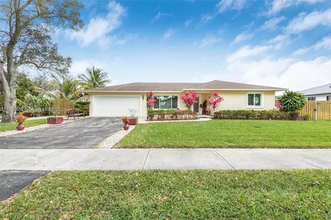 5422 SW 118th Ave, Cooper City, FL 33330