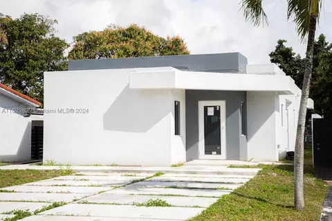 2205 SW 60th Ave, Miami, FL 33155