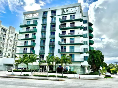 2550 SW 27th Ave #305, Miami, FL 33133