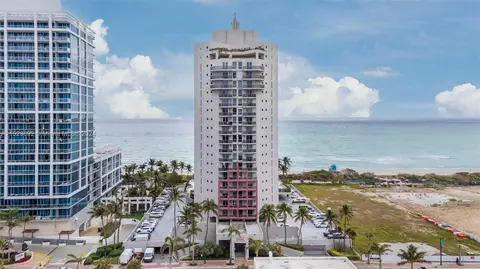 6767 Collins Ave #1607, Miami Beach, FL 33141
