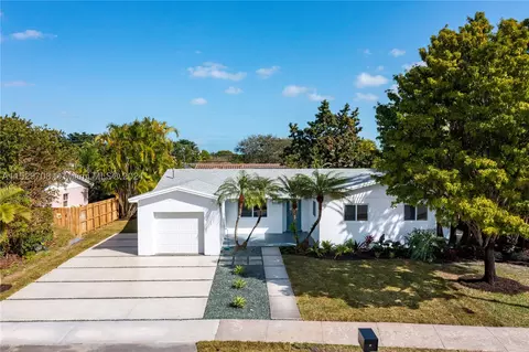 5921 SW 95th Ct, Miami, FL 33173