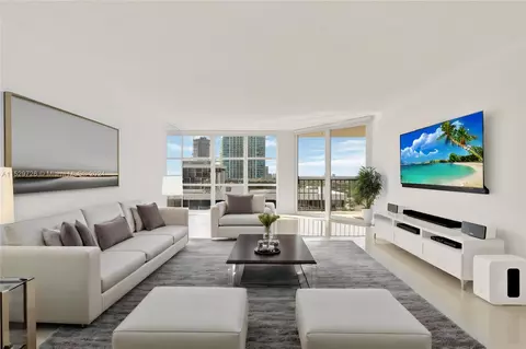 1901 Brickell Ave #B2206, Miami, FL 33129