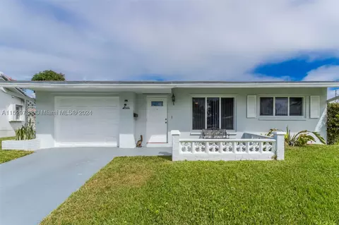 4603 NW 48th St, Tamarac, FL 33319