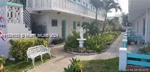 6490 Collins Ave #8, Miami Beach, FL 33141