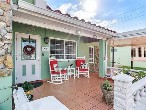 82 W 32nd St, Hialeah, FL 33012