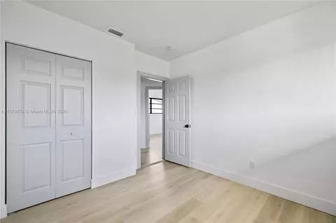 Other - 471 W 55th Pl, Hialeah, FL 33012 photo 7 of 8