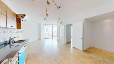 350 S Miami Ave #2009, Miami, FL 33130